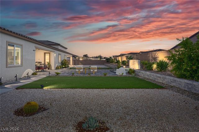 7967 Aravani Court, Las Vegas, NV 89131