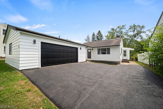 14750 Schreiber Road, Maple Heights, OH 44137