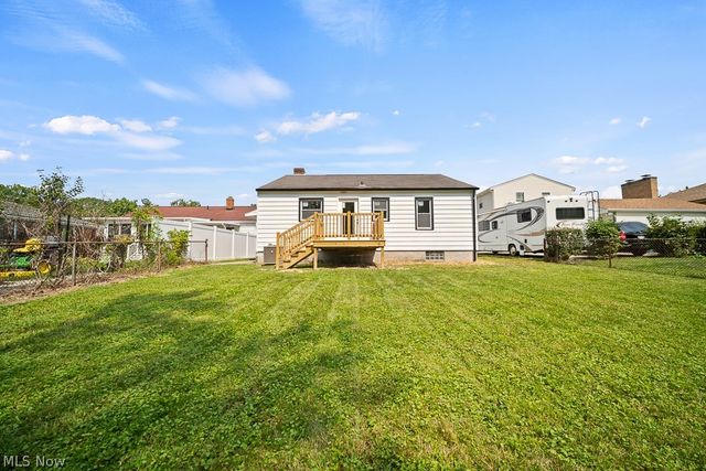 14750 Schreiber Road, Maple Heights, OH 44137