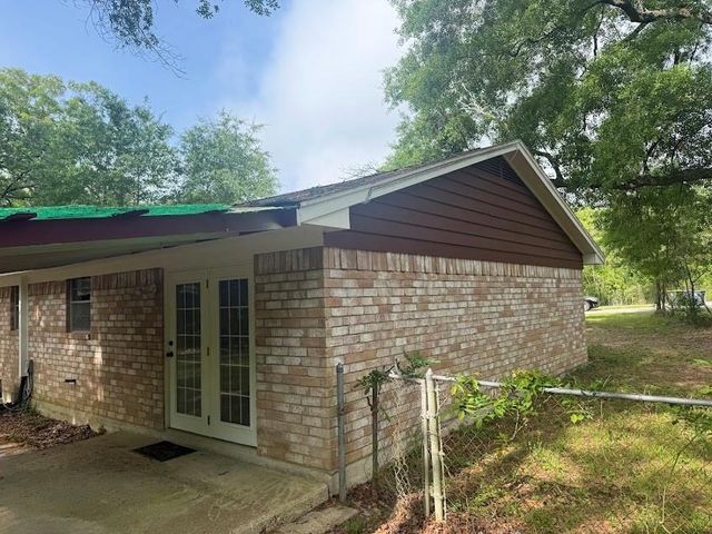 1821 Live Oak Drive, Conroe, TX 77301