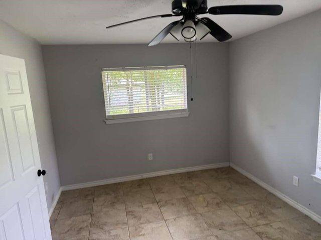 1821 Live Oak Drive, Conroe, TX 77301