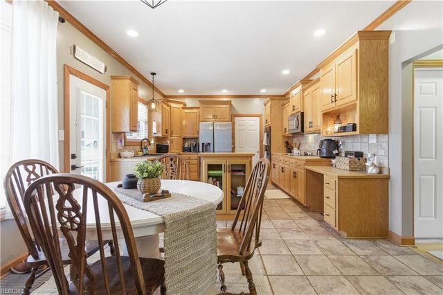 13290 Corinth RD, Ivor, VA 23866