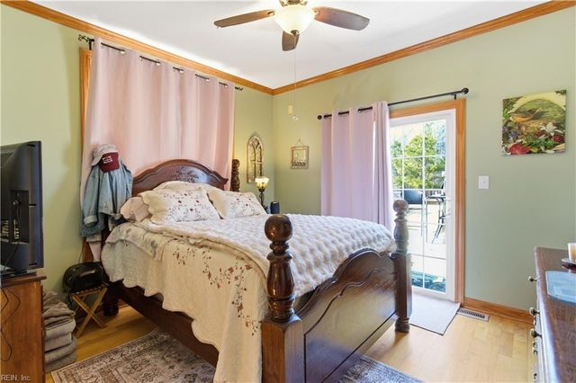 13290 Corinth RD, Ivor, VA 23866