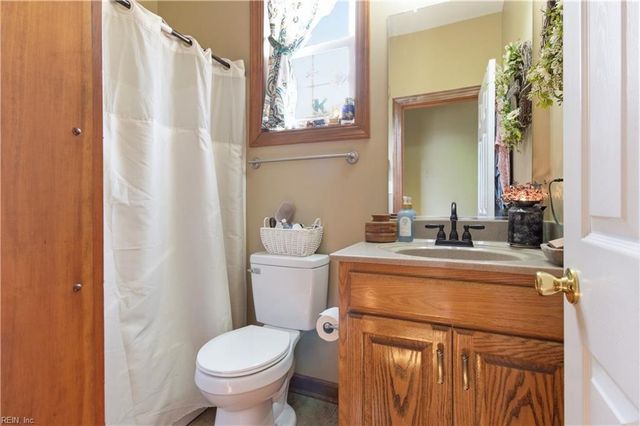 13290 Corinth RD, Ivor, VA 23866