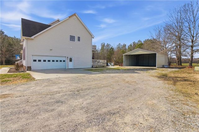 13290 Corinth RD, Ivor, VA 23866