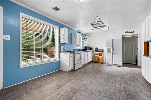 908 Leon Street, Saraland, AL 36571