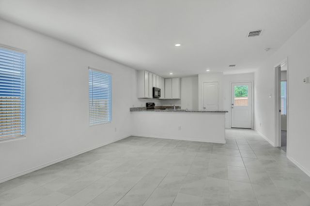 402 Harvest Street, Princeton, TX 75407