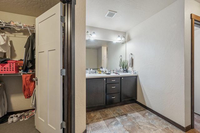11728 E Rivercrest Dr, Spokane Valley, WA 99206