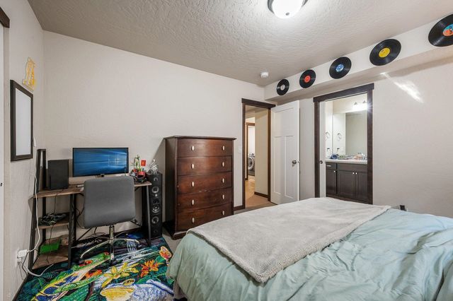 11728 E Rivercrest Dr, Spokane Valley, WA 99206