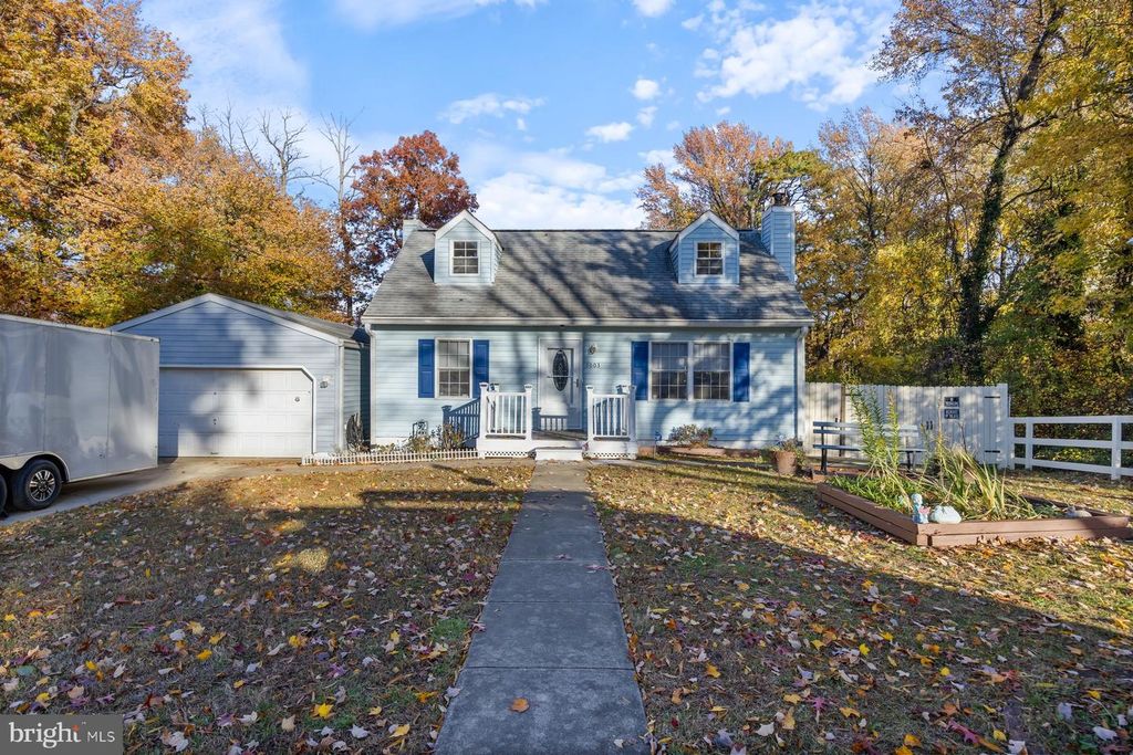 1003 LEE RD, Glen Burnie, MD 21061