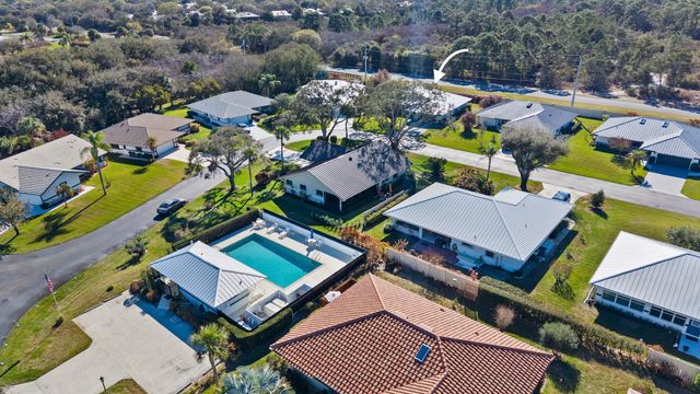 5100 SE Hanson Circle, Stuart, FL 34997