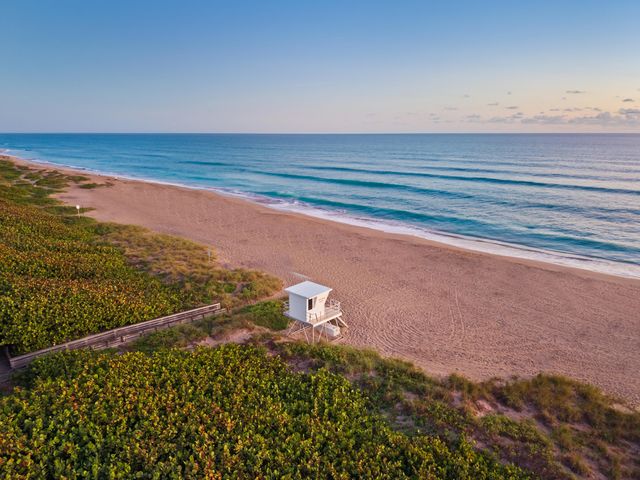 5100 SE Hanson Circle, Stuart, FL 34997