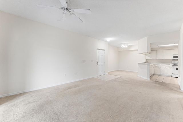 2726 Anzio Court 308, Palm Beach Gardens, FL 33410