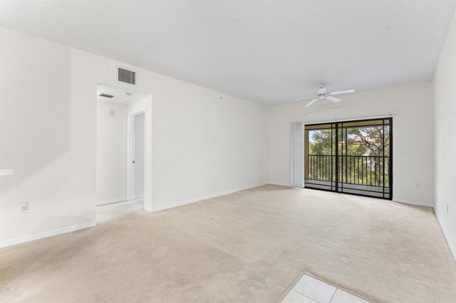 2726 Anzio Court 308, Palm Beach Gardens, FL 33410