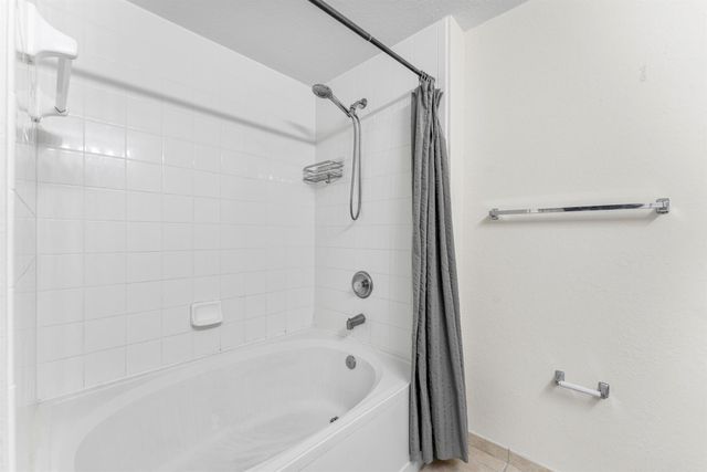 2726 Anzio Court 308, Palm Beach Gardens, FL 33410