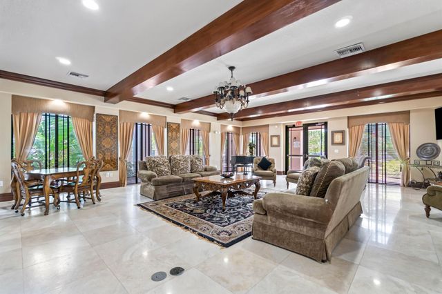 2726 Anzio Court 308, Palm Beach Gardens, FL 33410