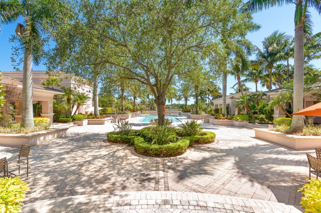 2726 Anzio Court 308, Palm Beach Gardens, FL 33410