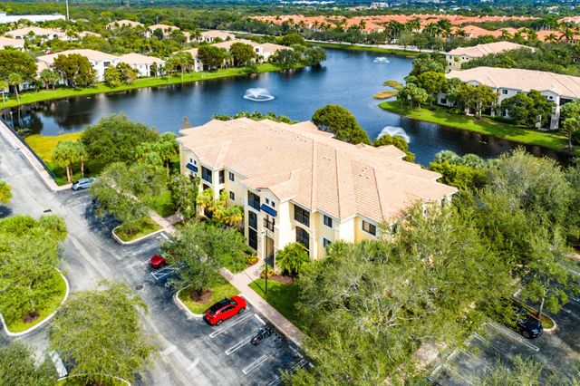 2726 Anzio Court 308, Palm Beach Gardens, FL 33410