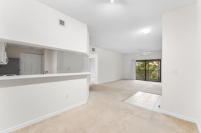 2726 Anzio Court 308, Palm Beach Gardens, FL 33410