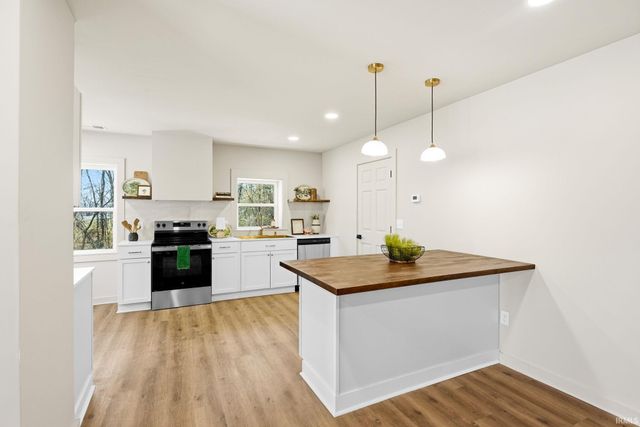 2524 Diefenbach Road, Evansville, IN 47720