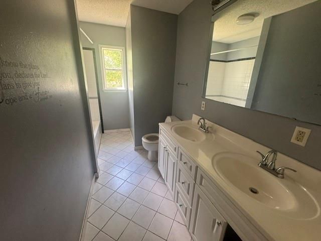 77 Oklahoma Drive, Mobile, AL 36608