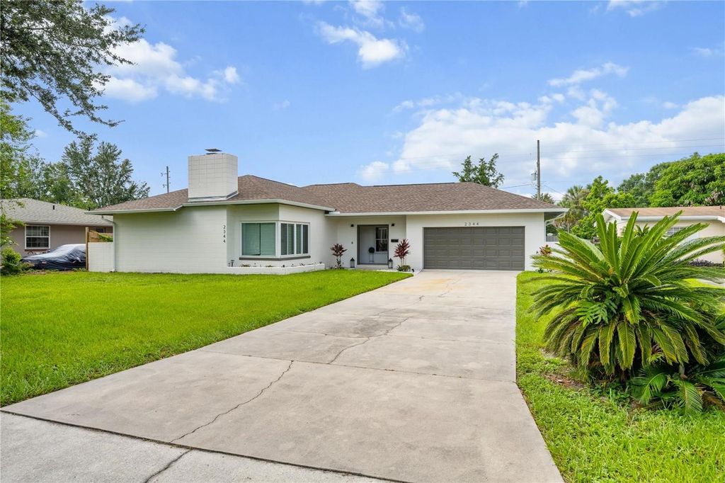 Image 2 of property listing at 2344 WOODCREST DRIVE, Winter Park, FL 32792