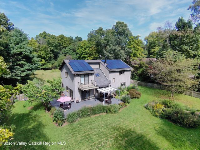 891 Old Post Road, New Paltz, NY 12561