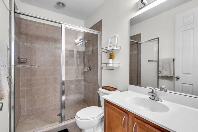 447 Corte Madera Ln 3, West Palm Beach, FL 33401