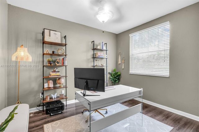 447 Corte Madera Ln 3, West Palm Beach, FL 33401