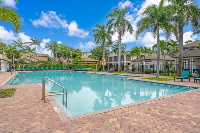 447 Corte Madera Ln 3, West Palm Beach, FL 33401