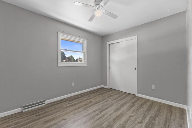 7360 W Brunn DRIVE, Franklin, WI 53132