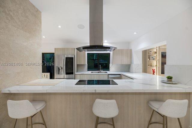 771 Fairway Dr, Miami Beach, FL 33141