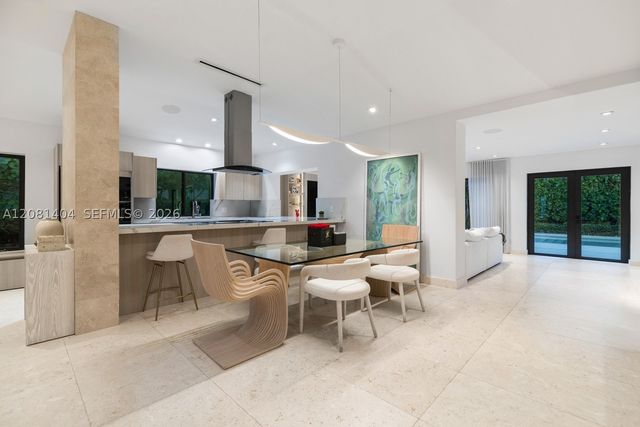 771 Fairway Dr, Miami Beach, FL 33141