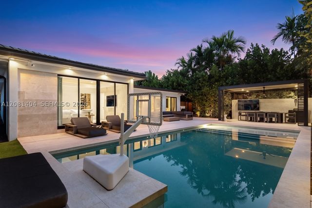 771 Fairway Dr, Miami Beach, FL 33141