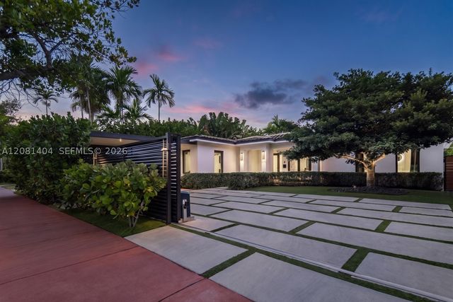 771 Fairway Dr, Miami Beach, FL 33141