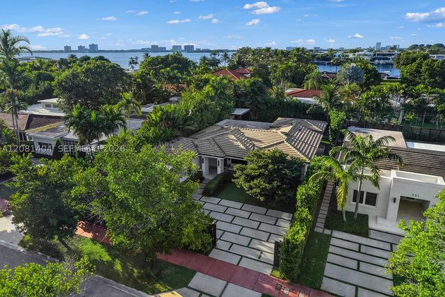 771 Fairway Dr, Miami Beach, FL 33141