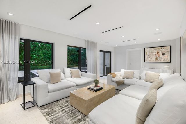 771 Fairway Dr, Miami Beach, FL 33141