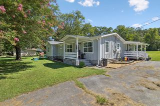 736 Hancock Rd, Jasper, TN 37347