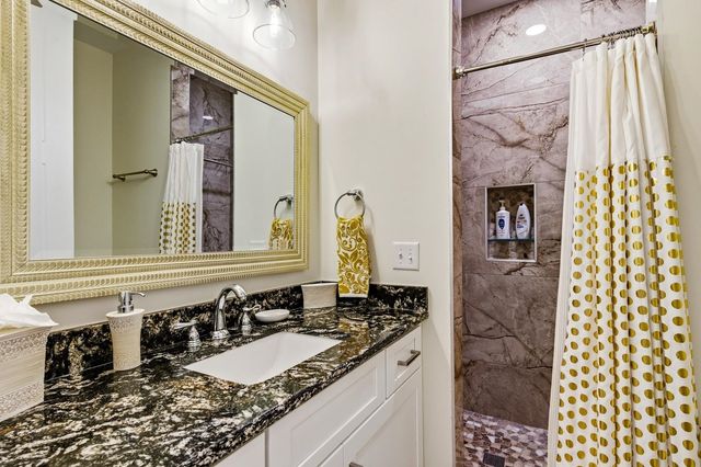 321 N Oak Dr., Surfside Beach, SC 29575