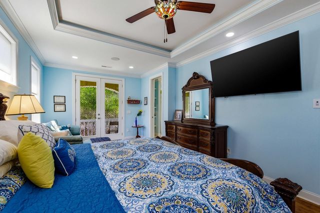321 N Oak Dr., Surfside Beach, SC 29575