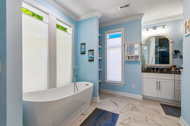 321 N Oak Dr., Surfside Beach, SC 29575