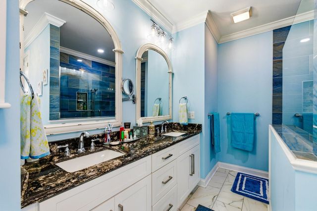 321 N Oak Dr., Surfside Beach, SC 29575