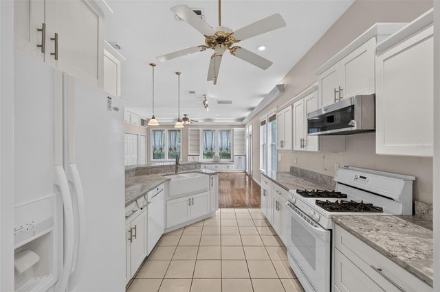 4588 NE 4TH STREET, Ocala, FL 34470