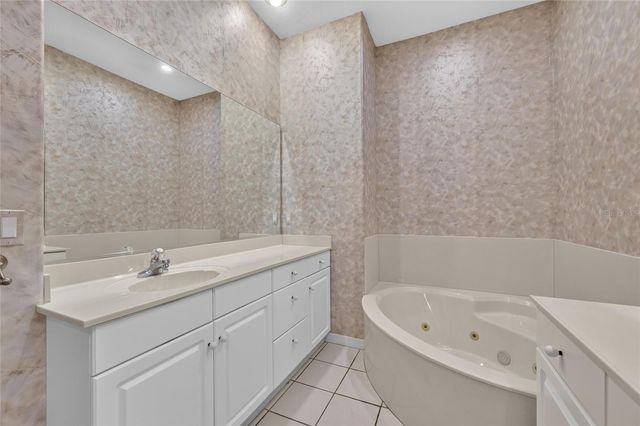 4588 NE 4TH STREET, Ocala, FL 34470