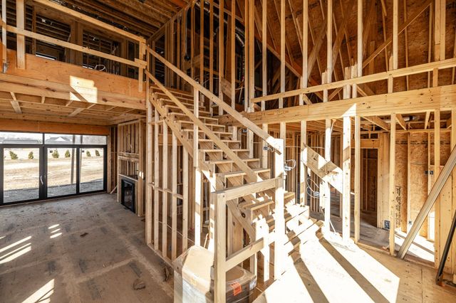 220 Shun Pike, Cottontown, TN 37048