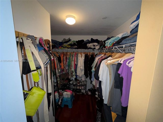 1250 S Miami Avenue 1302, Miami, FL 33130