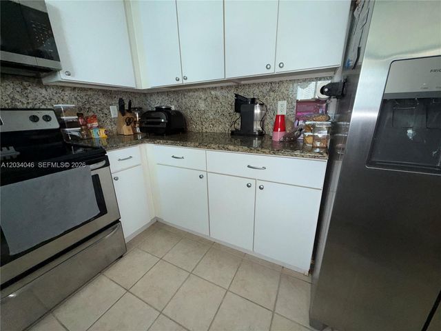 1250 S Miami Avenue 1302, Miami, FL 33130