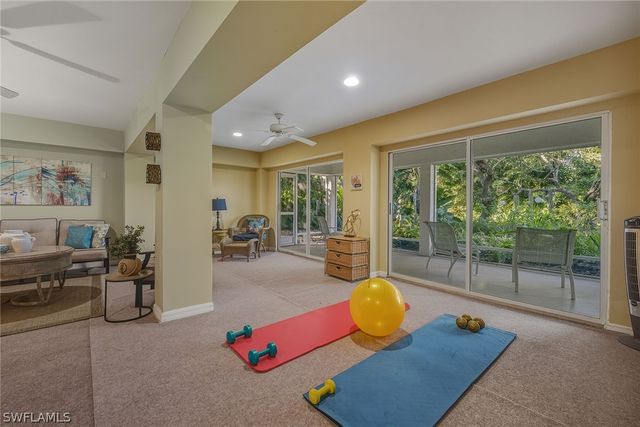 360 Gumbo Limbo LN, Marco Island, FL 34145