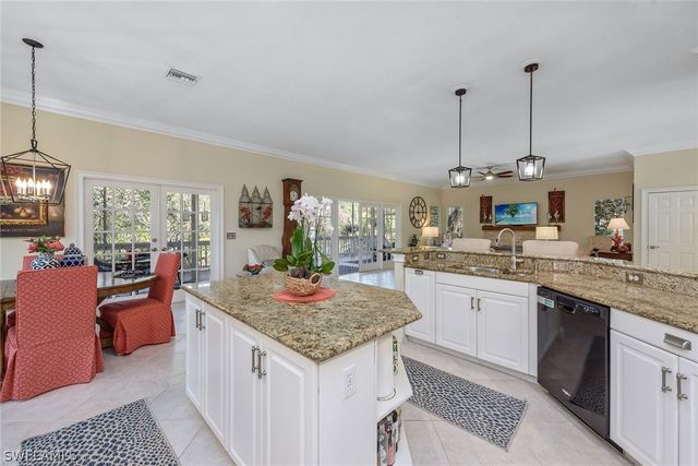 360 Gumbo Limbo LN, Marco Island, FL 34145