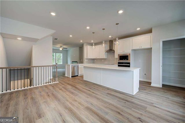 301 Daybreak Lane, Newnan, GA 30265